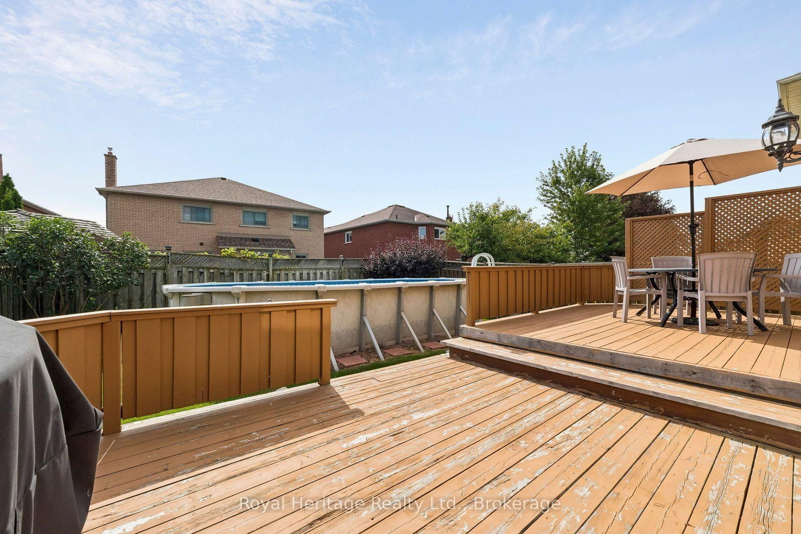 41 Winterberry Drive • Whitby, ON photo 37