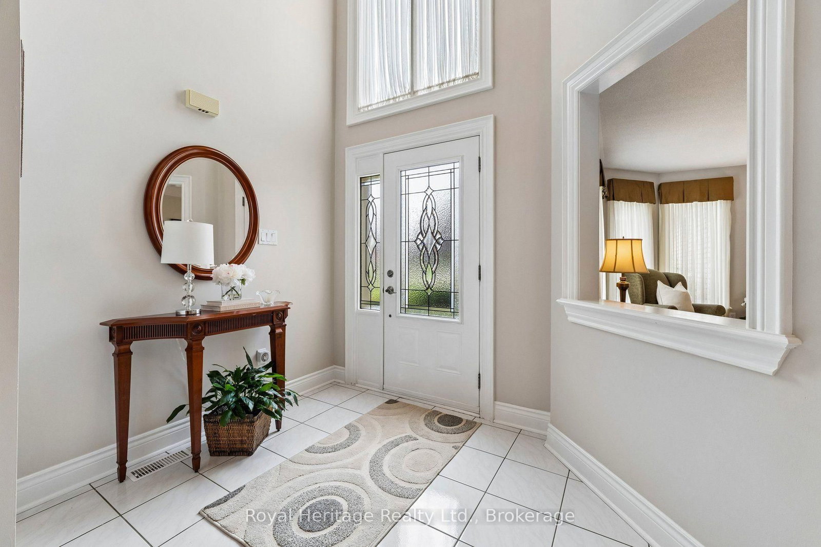 41 Winterberry Drive • Whitby, ON photo 5