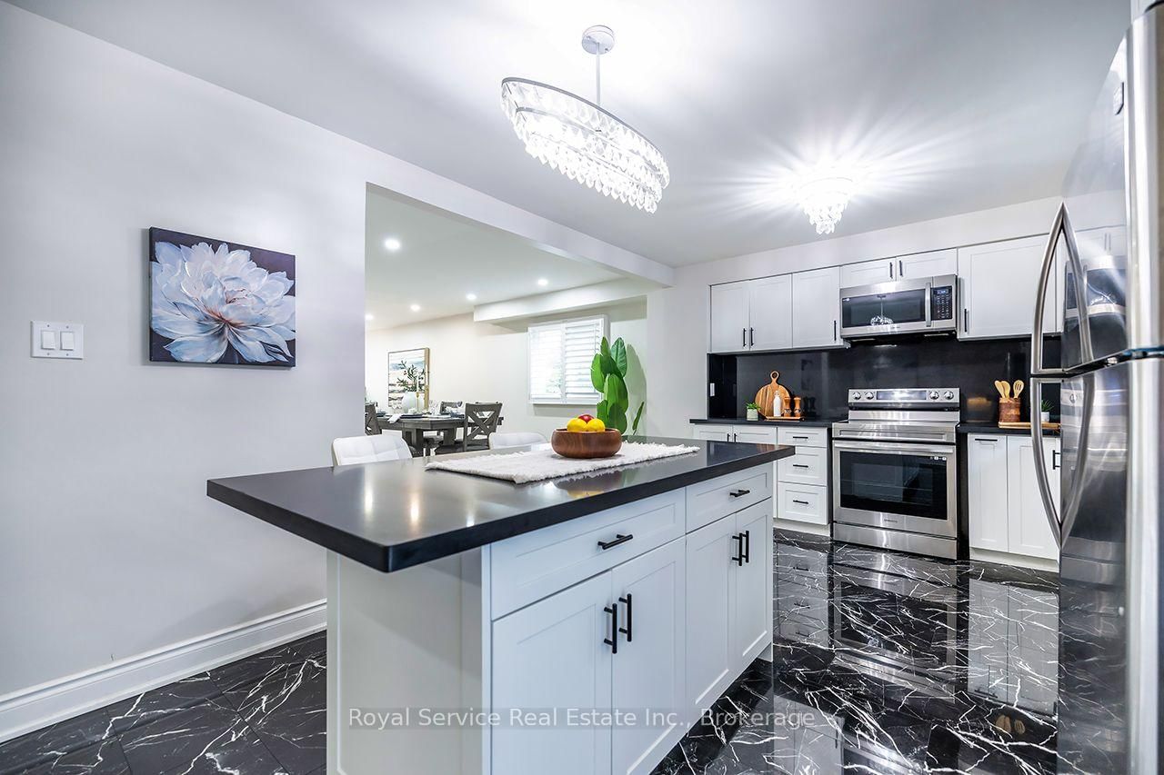 61 Adams Drive • Ajax, ON photo 13