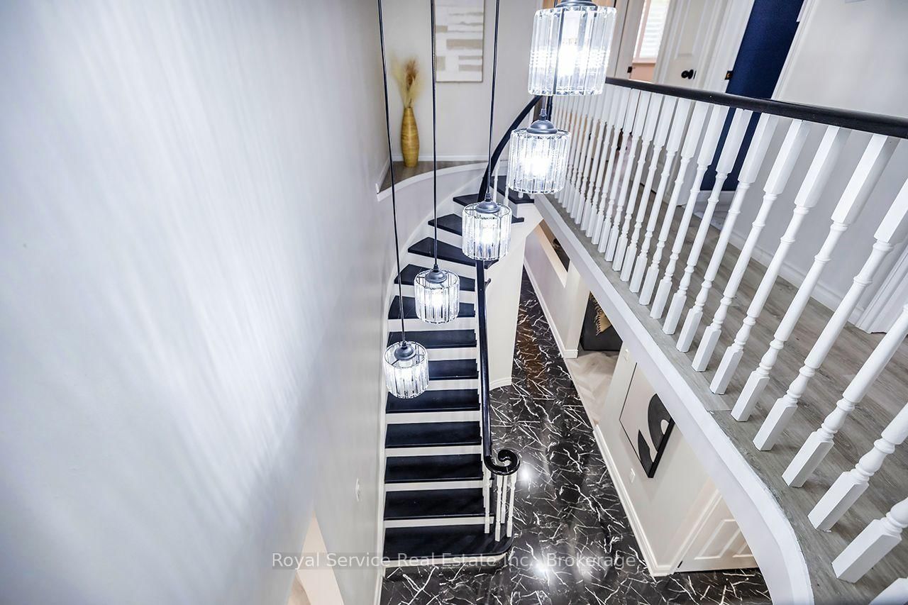 61 Adams Drive • Ajax, ON photo 21