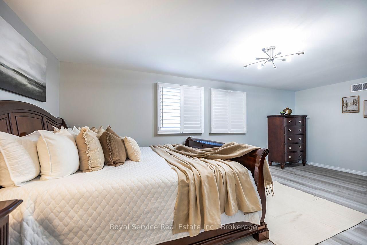 61 Adams Drive • Ajax, ON photo 24