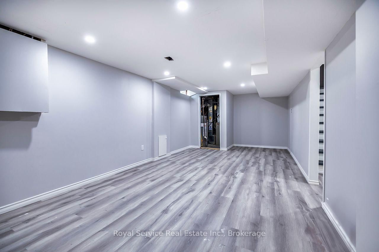 61 Adams Drive • Ajax, ON photo 35