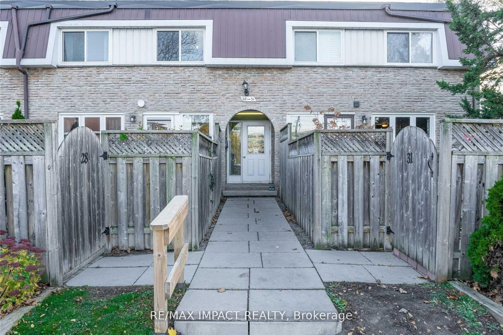 33 Taunton Road • #28 • Oshawa, ON photo 2