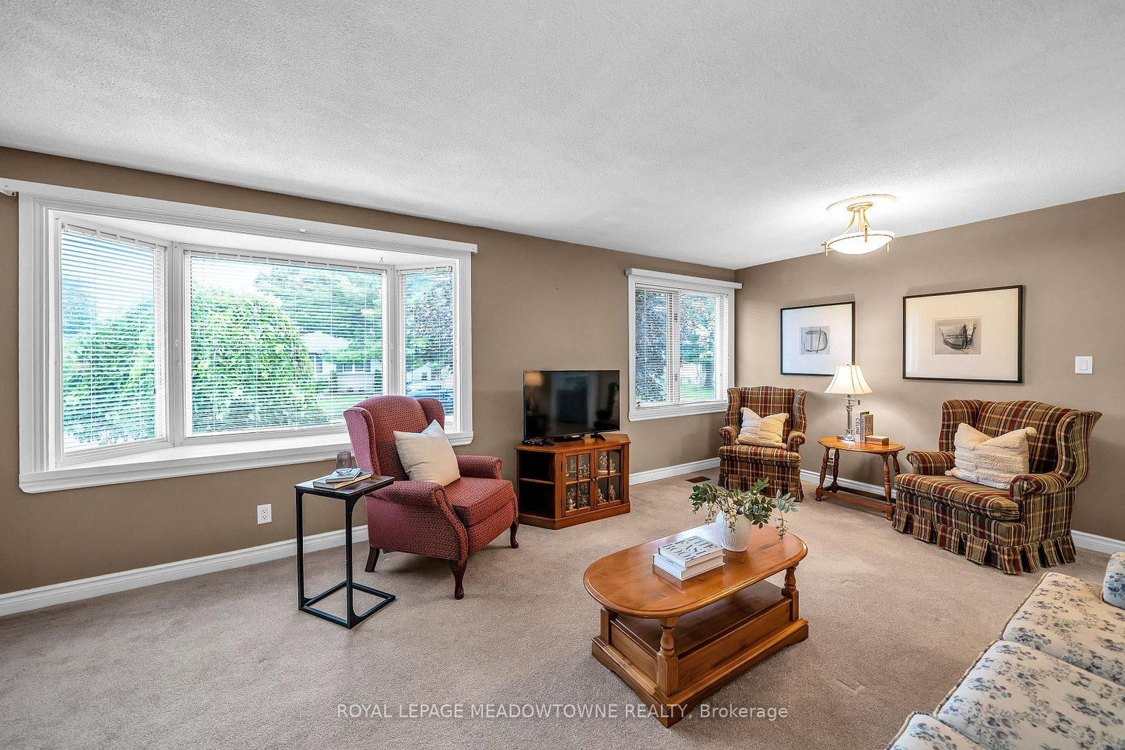 48 Garside Avenue • Whitby, ON photo 23