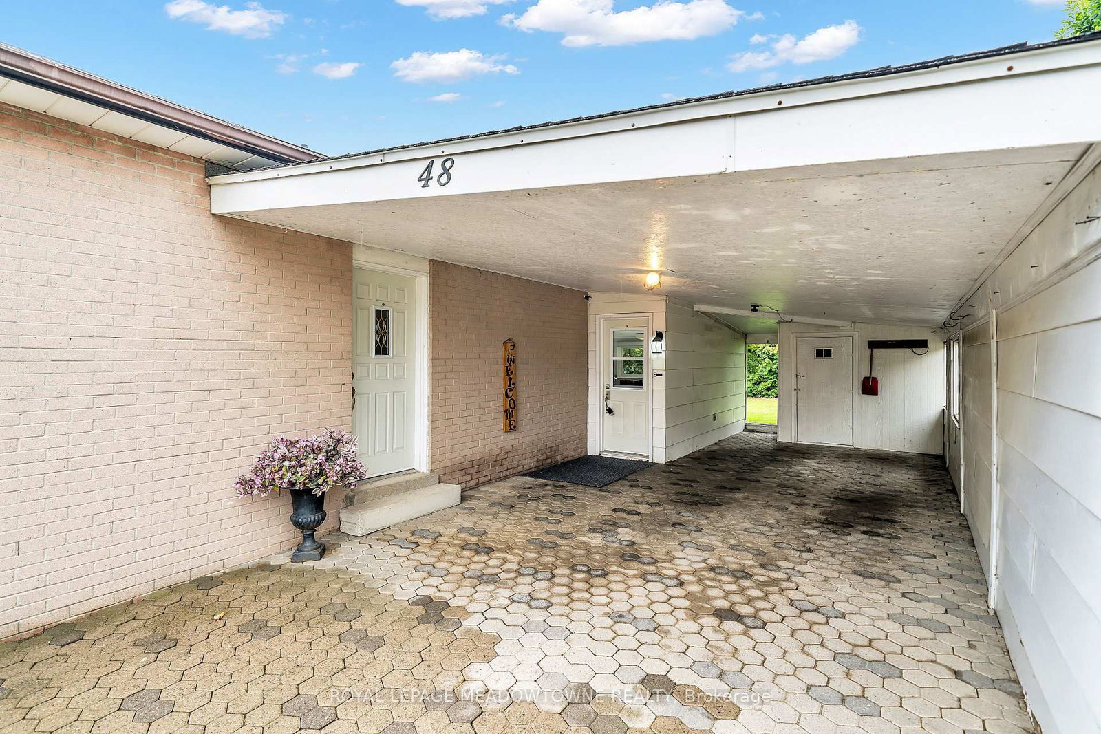 48 Garside Avenue • Whitby, ON photo 4