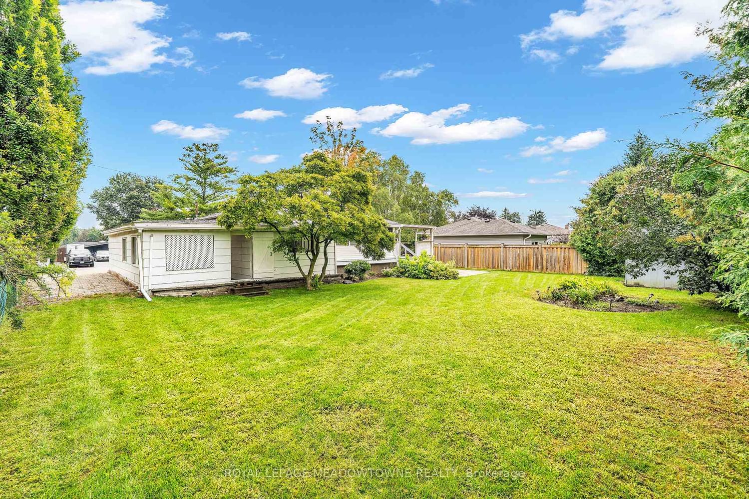 48 Garside Avenue • Whitby, ON photo 44
