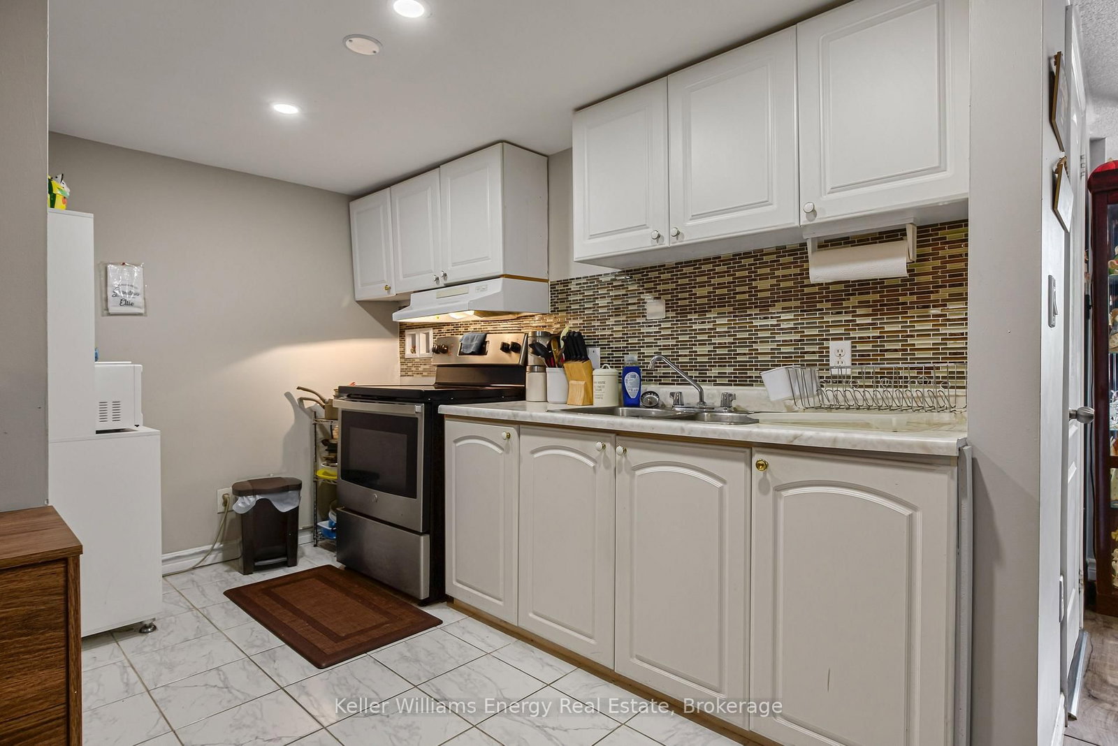 405 Bernhard Crescent • Oshawa, ON photo 29