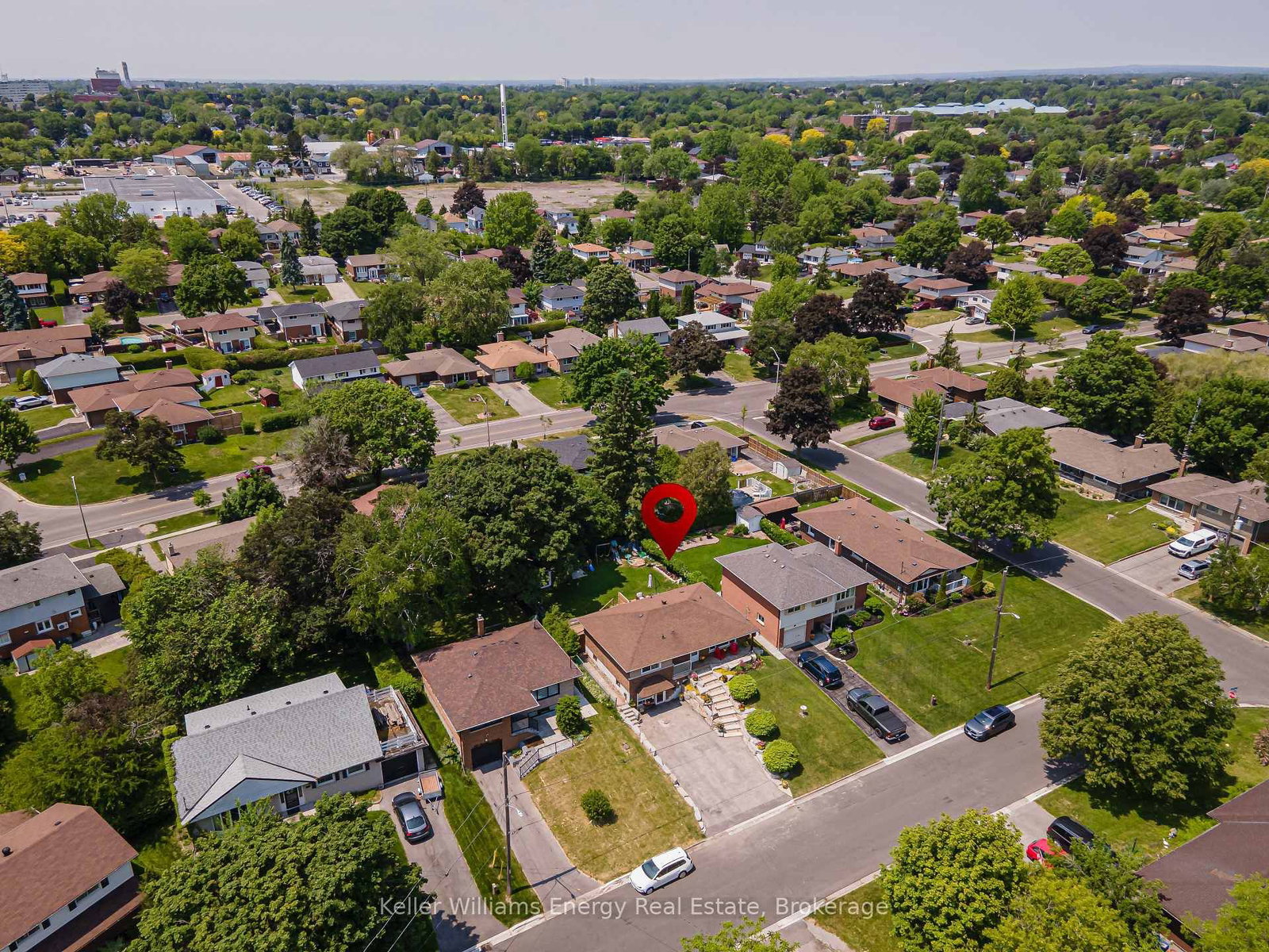 405 Bernhard Crescent • Oshawa, ON photo 40
