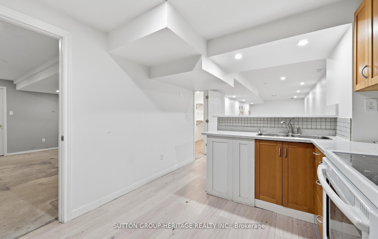 10 Greenhalf Drive • Ajax, ON photo 19