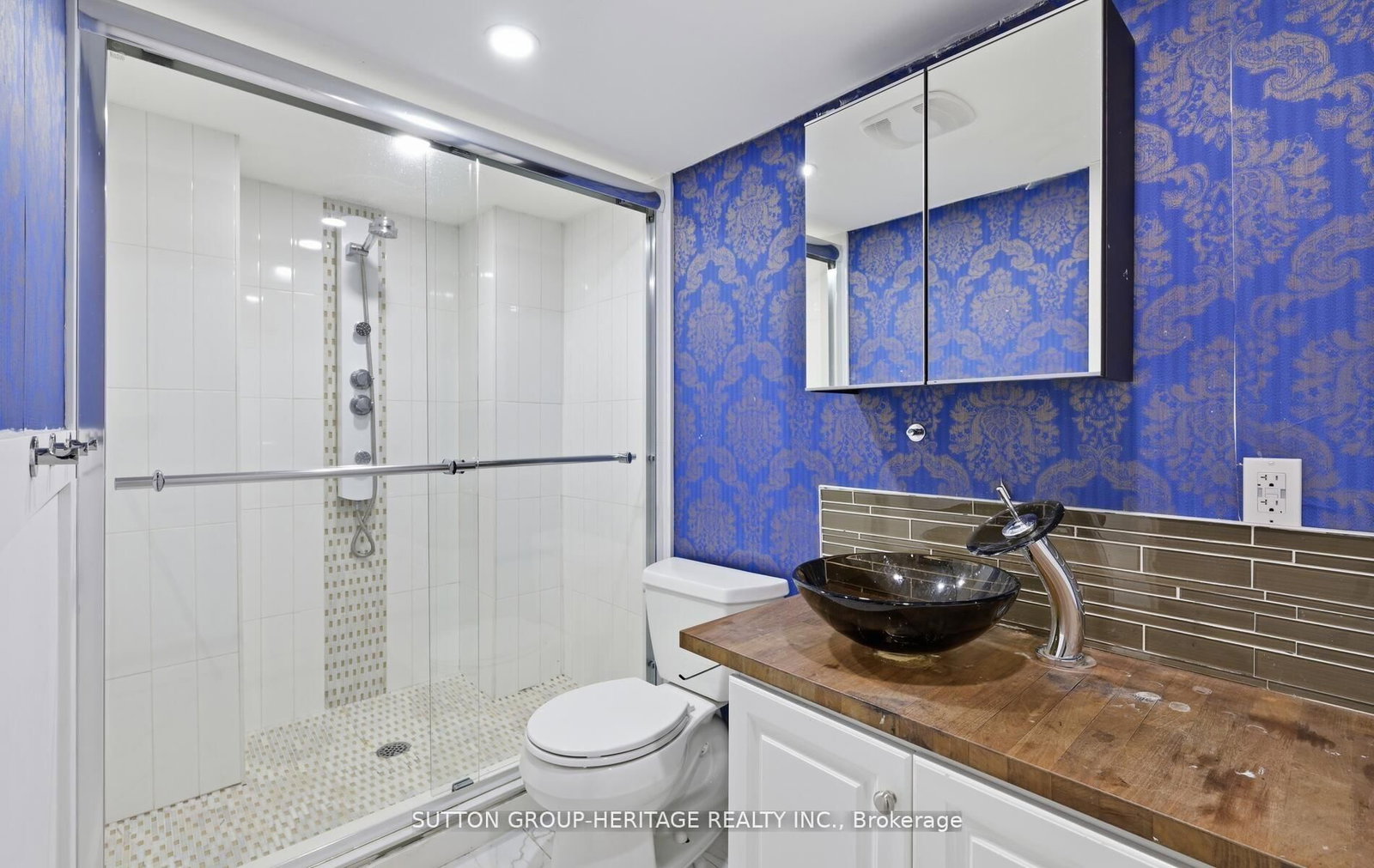 10 Greenhalf Drive • Ajax, ON photo 22