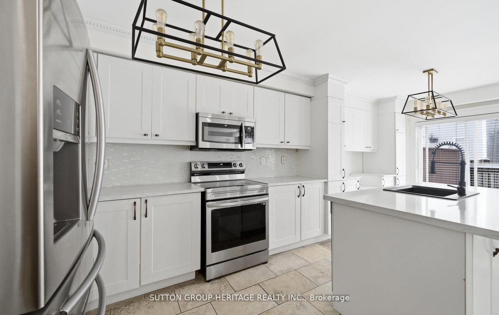 10 Greenhalf Drive • Ajax, ON photo 3