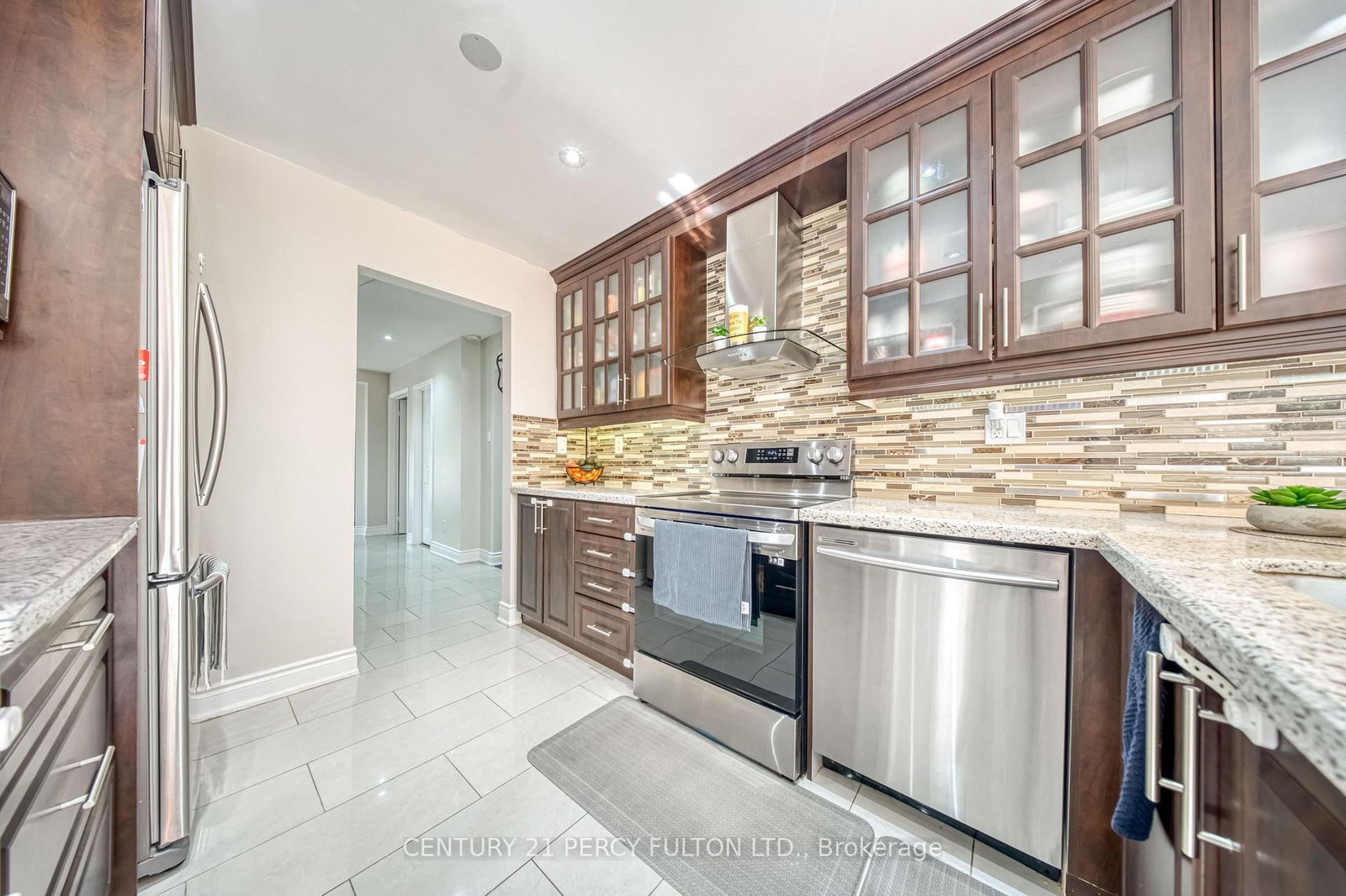 46 Hearne Crescent • Ajax, ON photo 9