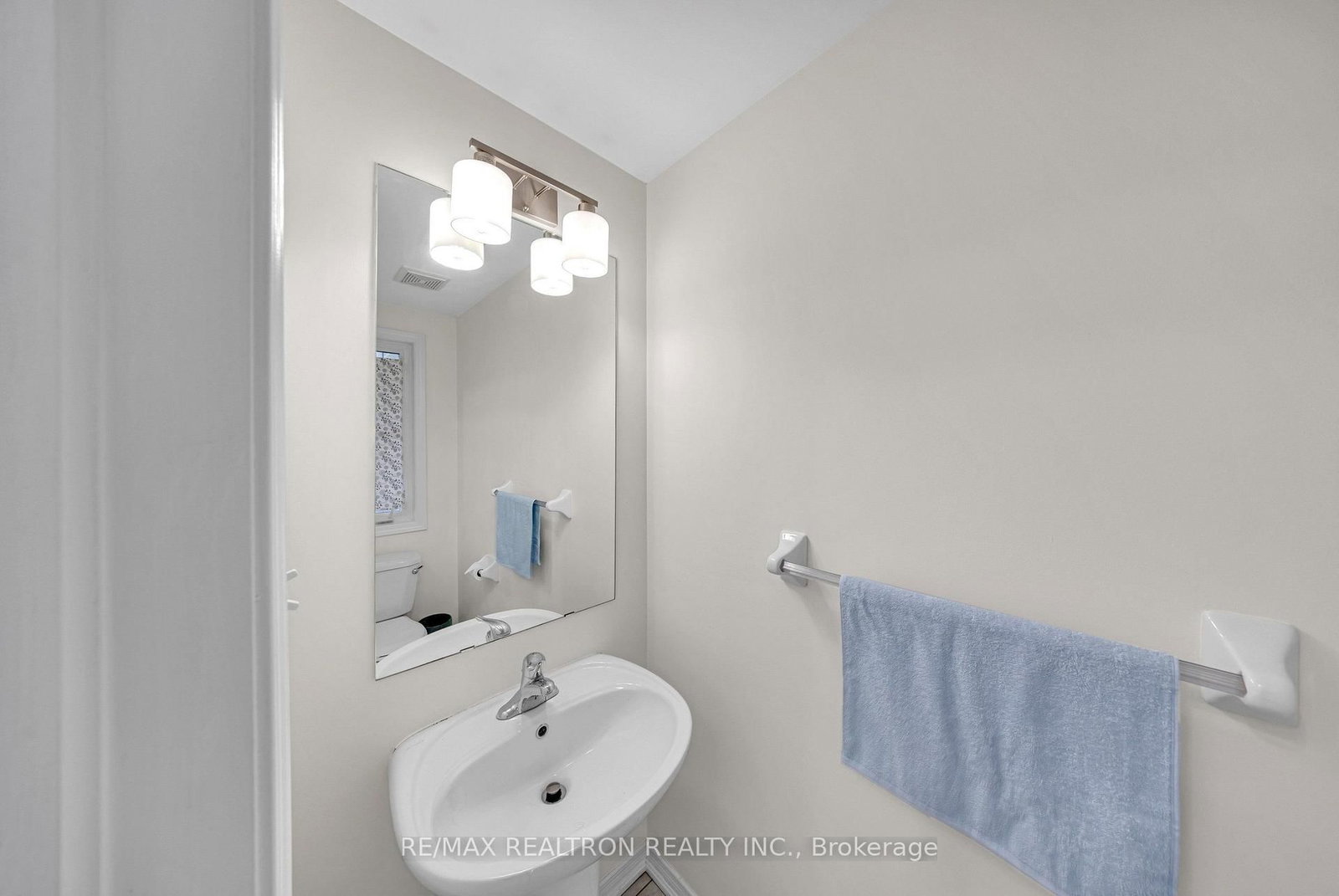 95 Beer Crescent • Ajax, ON photo 30