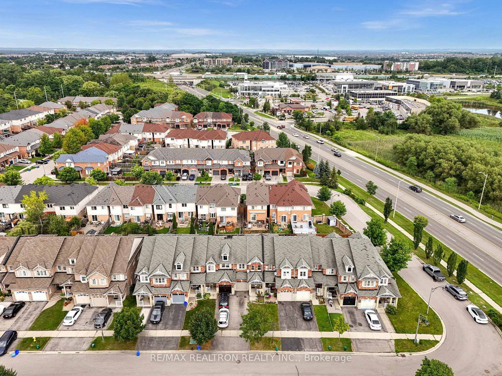 95 Beer Crescent • Ajax, ON photo 35