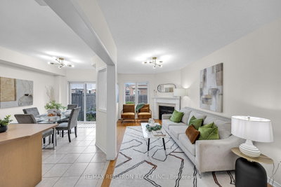 95 Beer Crescent • Ajax, ON photo 4