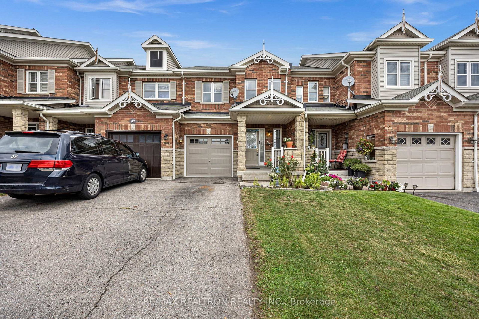 95 Beer Crescent • Ajax, ON photo 44