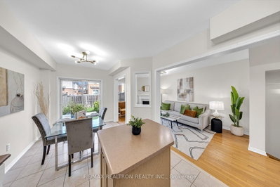 95 Beer Crescent • Ajax, ON photo 5