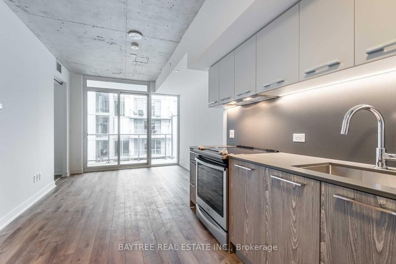 914 - 30 Baseball Place