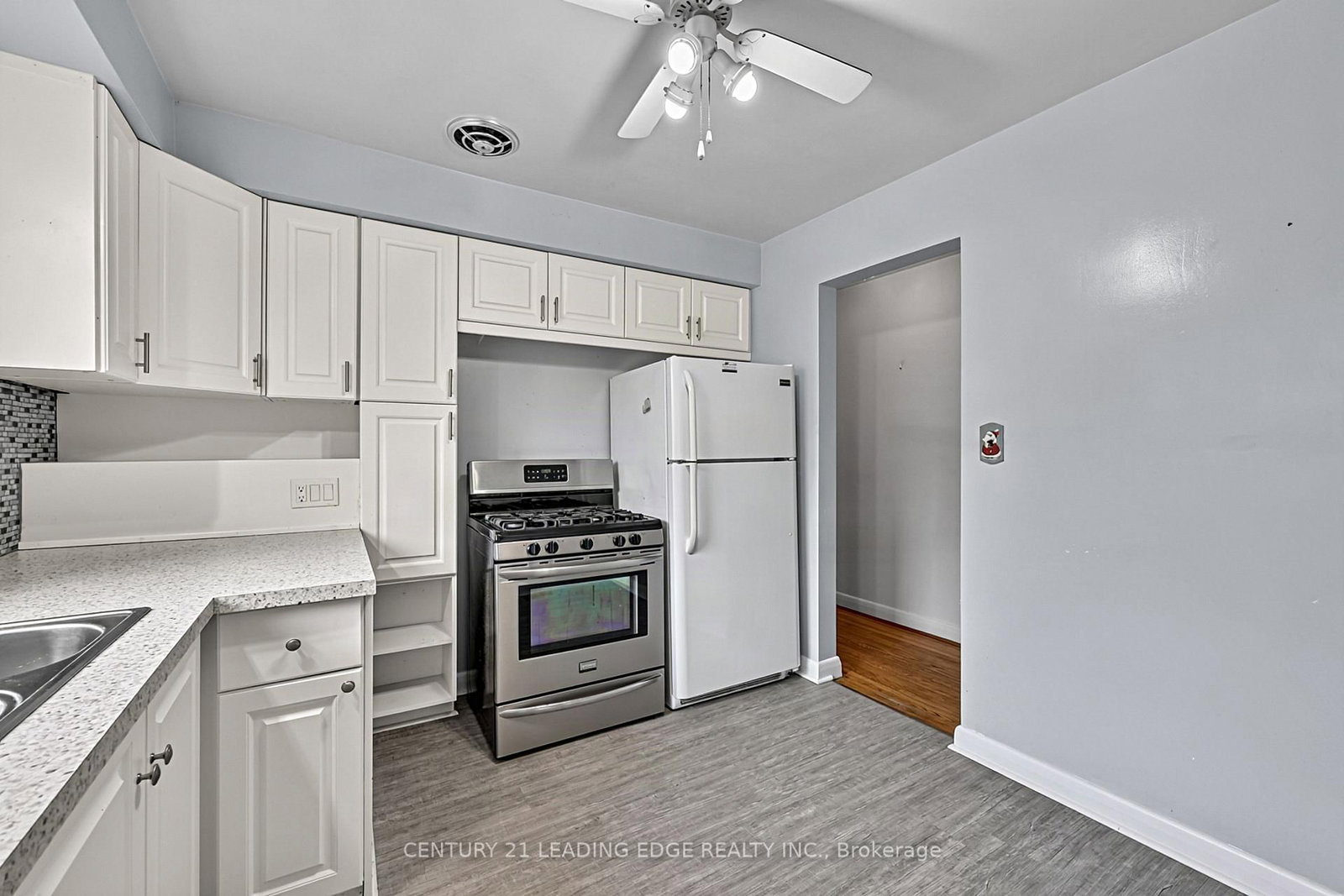 18 Romulus Drive • Toronto, ON photo 13