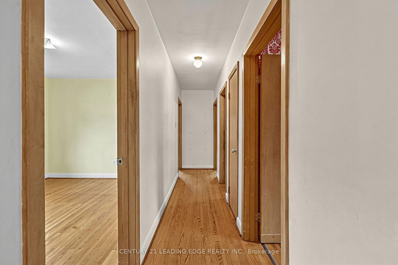 18 Romulus Drive • Toronto, ON photo 16