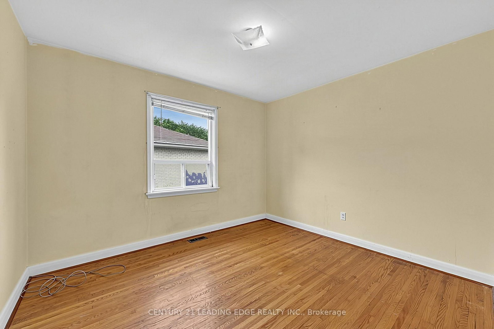 18 Romulus Drive • Toronto, ON photo 17