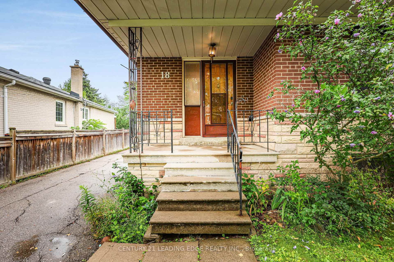18 Romulus Drive • Toronto, ON photo 3