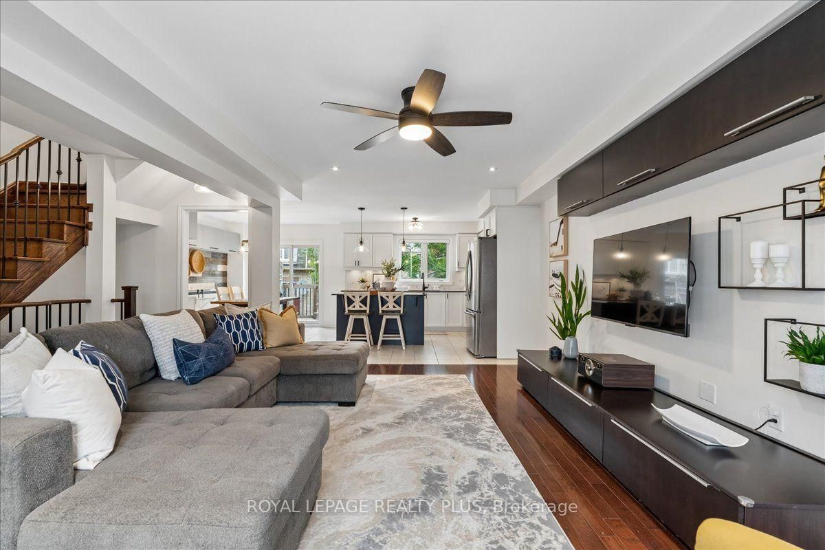 29 Jeremiah Lane • Toronto, ON photo 14