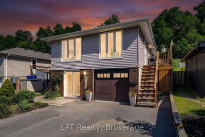 755 Wesley Drive • Oshawa, ON photo 3