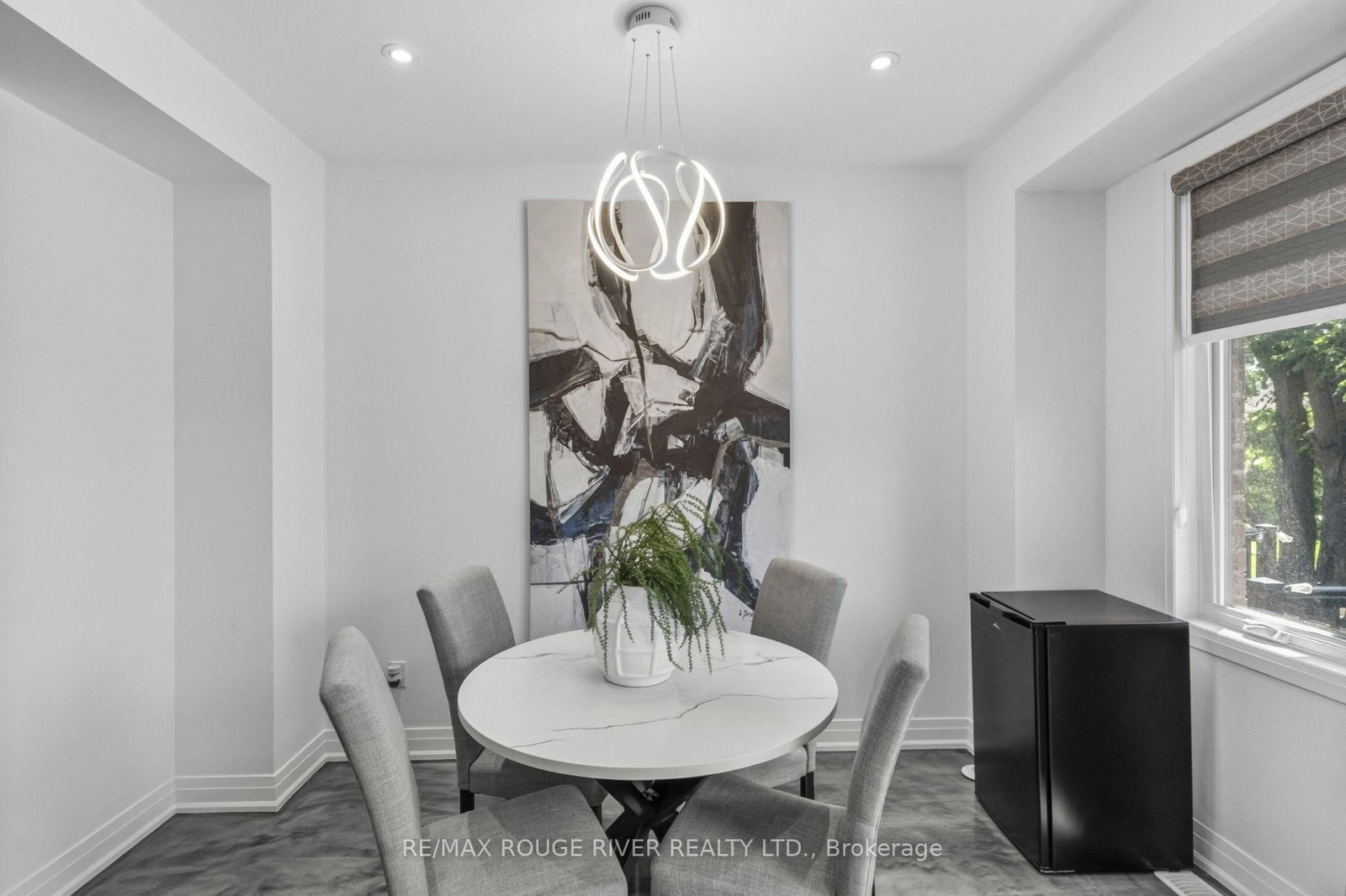 24 Waterside Way • Whitby, ON photo 13