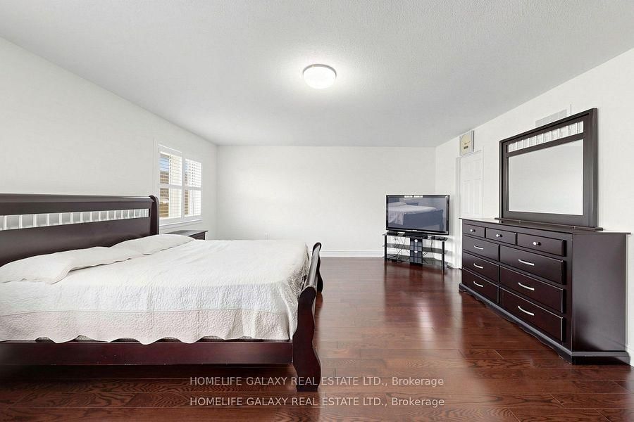 1871 Arborwood Drive • Oshawa, ON photo 18
