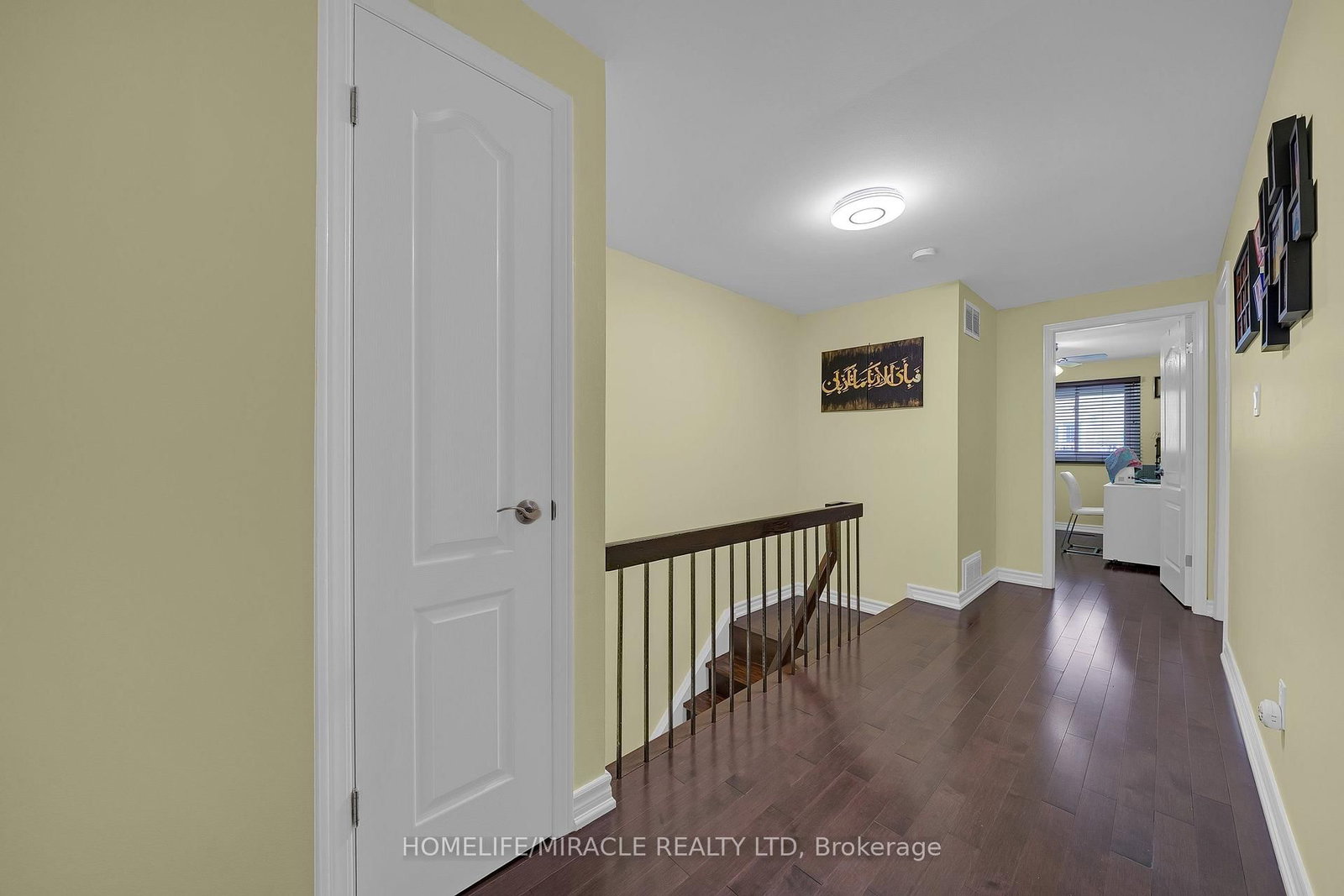 28 Rooksnest Trail • Toronto, ON photo 28