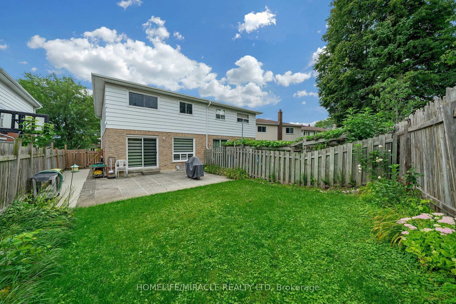 28 Rooksnest Trail • Toronto, ON photo 46