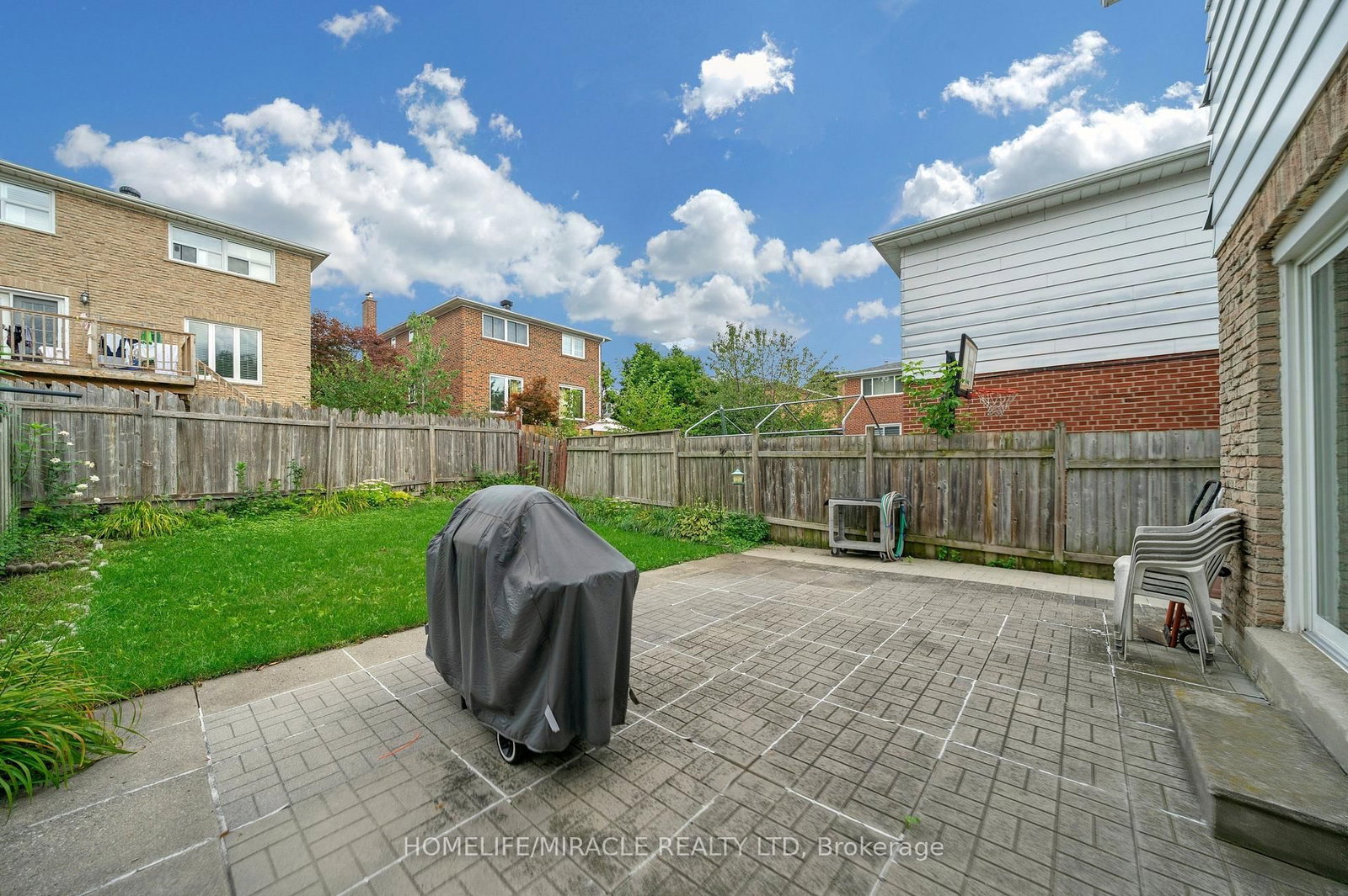 28 Rooksnest Trail • Toronto, ON photo 48