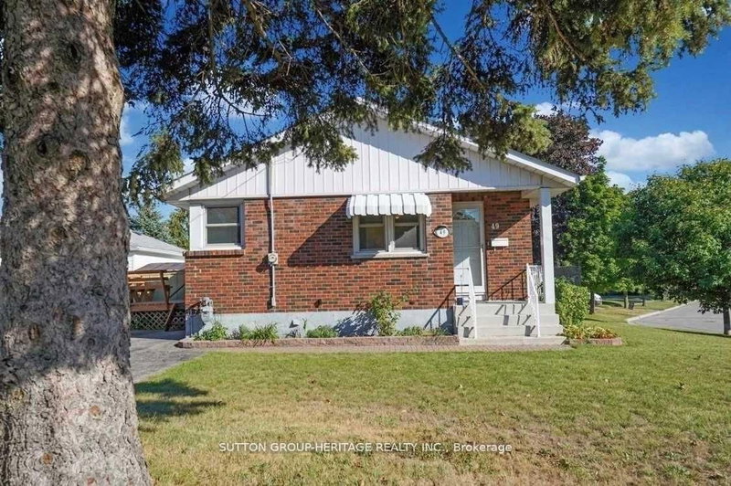 Lower - 49 Grassmere Court