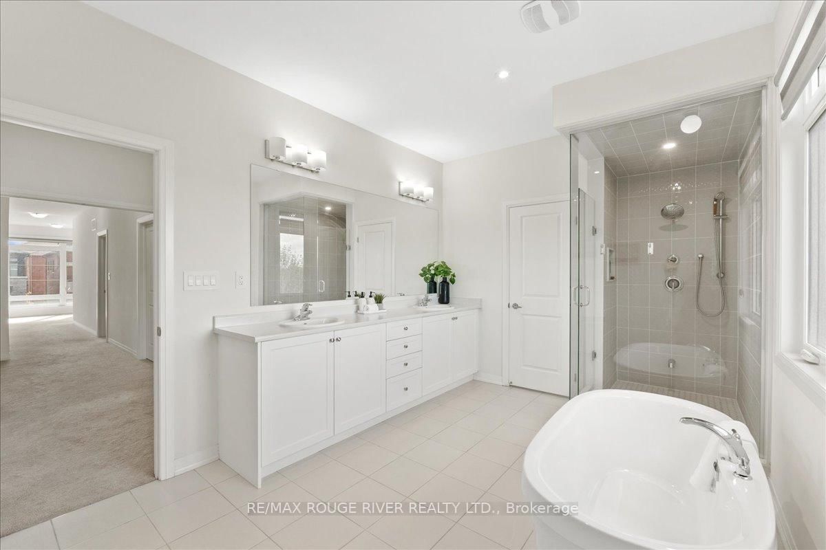 39 Armilia Place • Whitby, ON photo 19