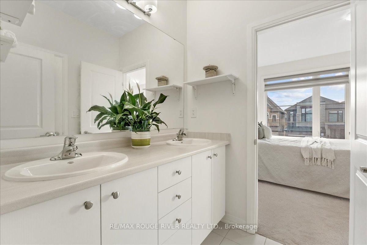 39 Armilia Place • Whitby, ON photo 25