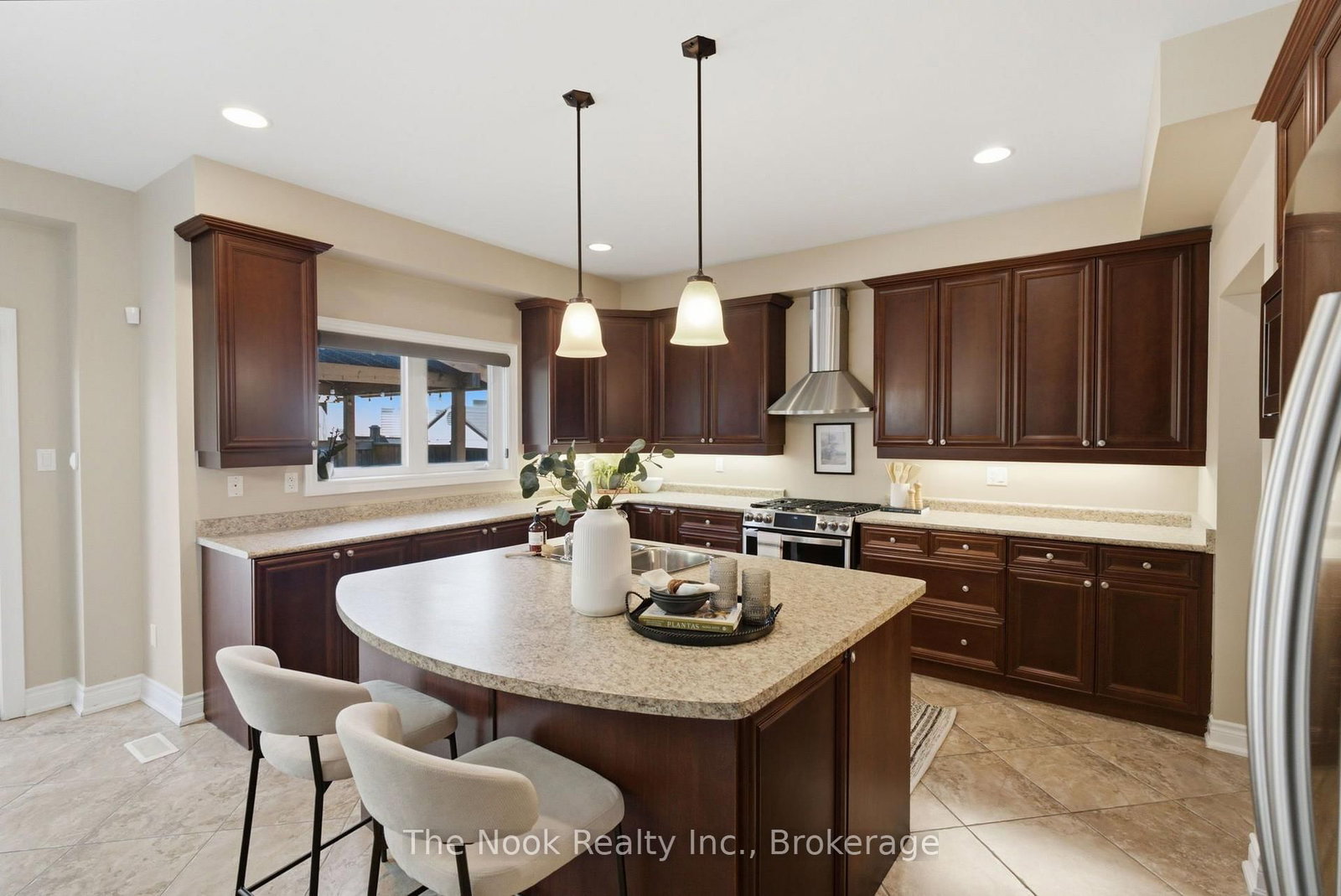 18 Corporal Patterson Lane • Clarington, ON photo 13