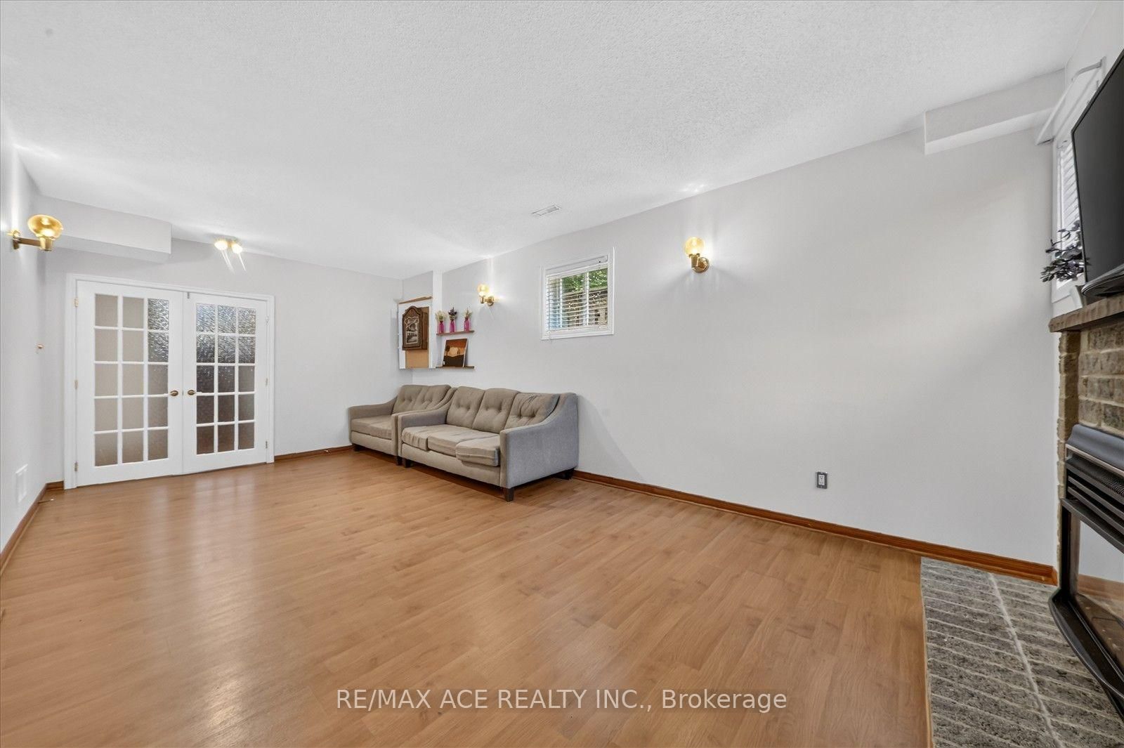 17 Whittington Court • Ajax, ON photo 35