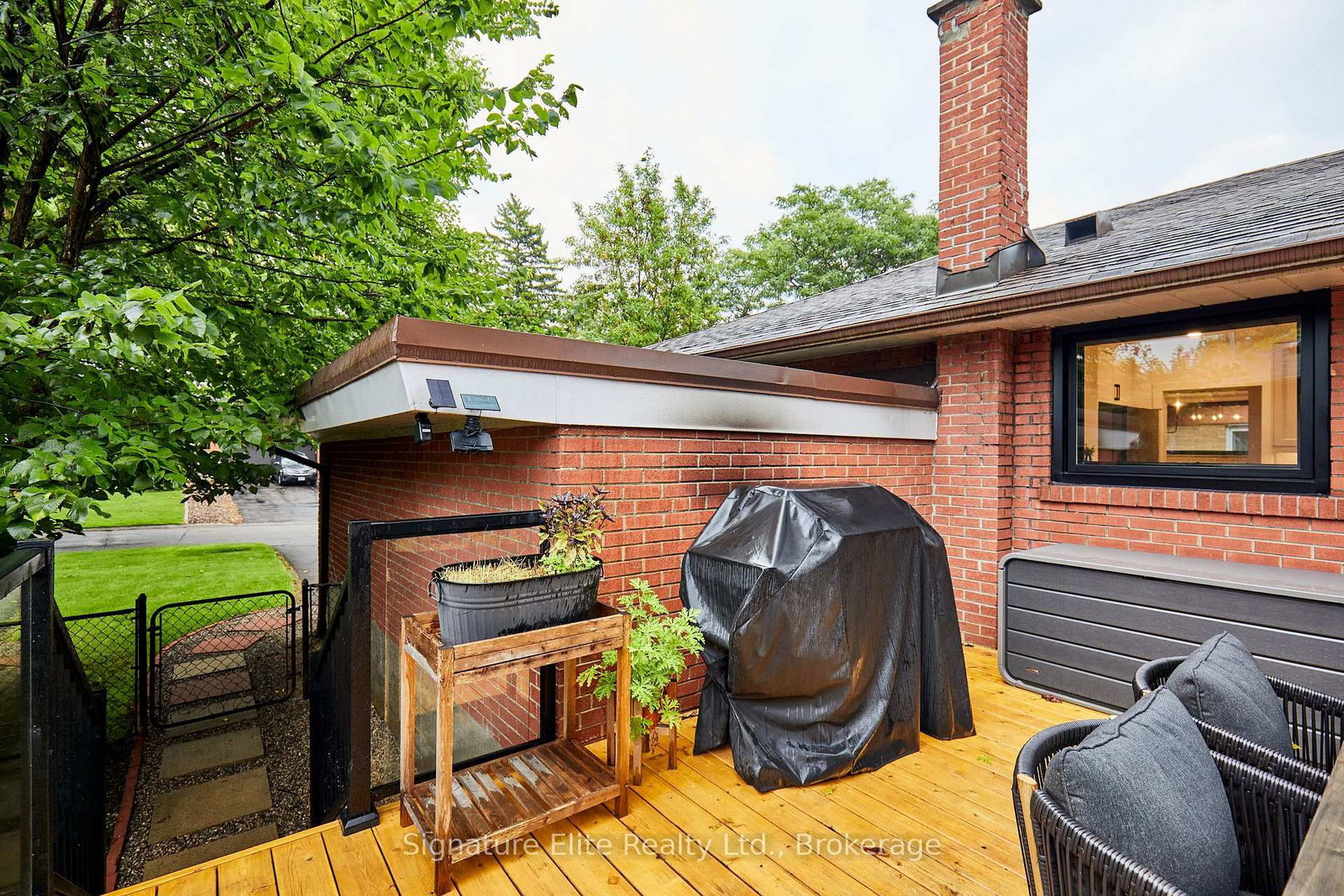 69 Regency Square • Toronto, ON photo 37