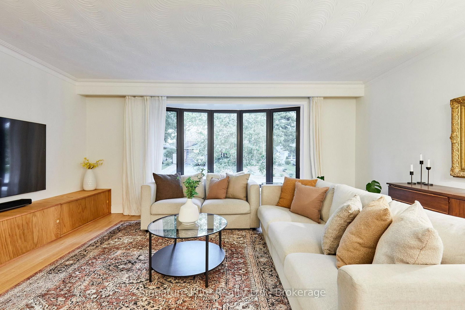 69 Regency Square • Toronto, ON photo 4
