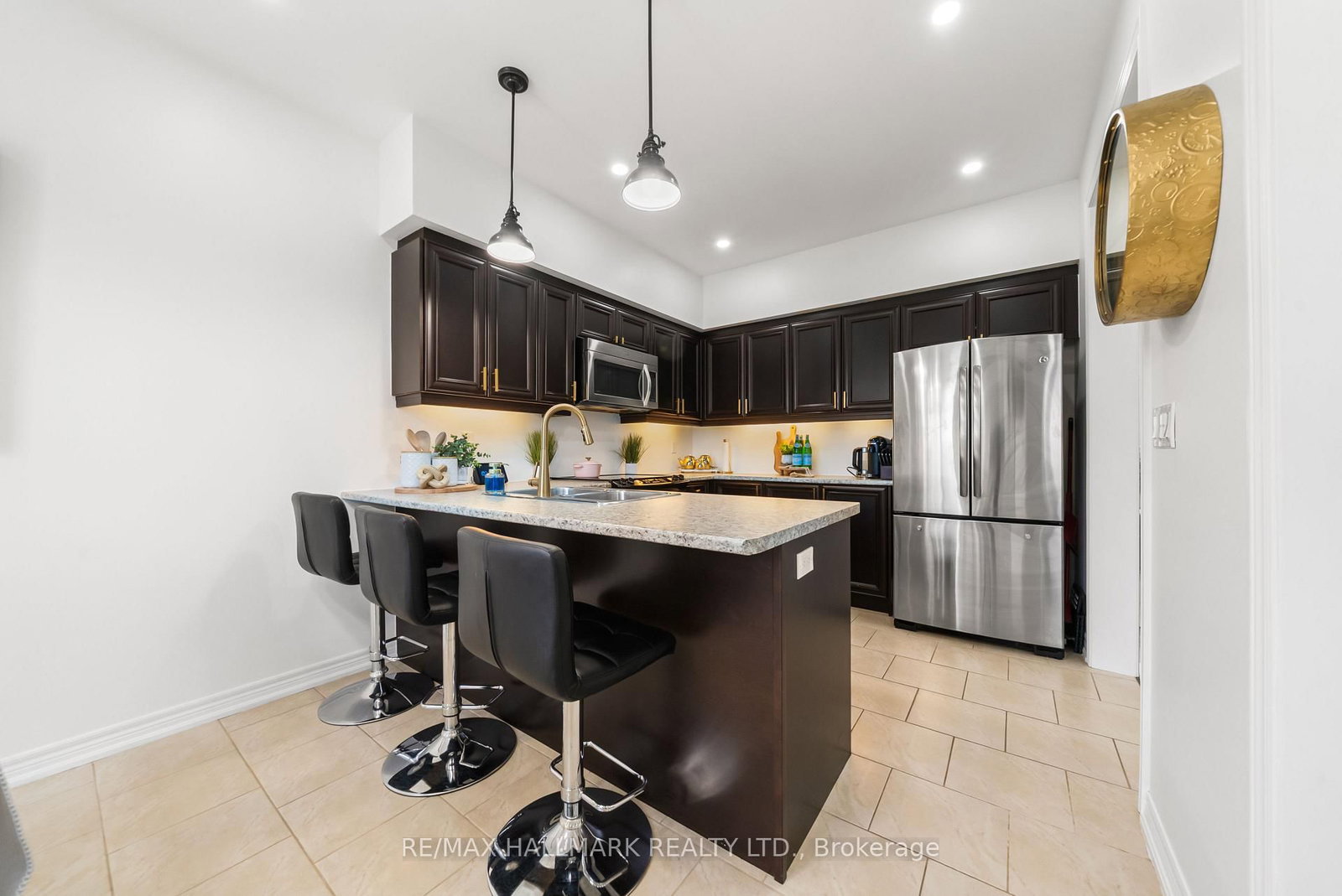 152 Mcdonald Crescent • Clarington, ON photo 11