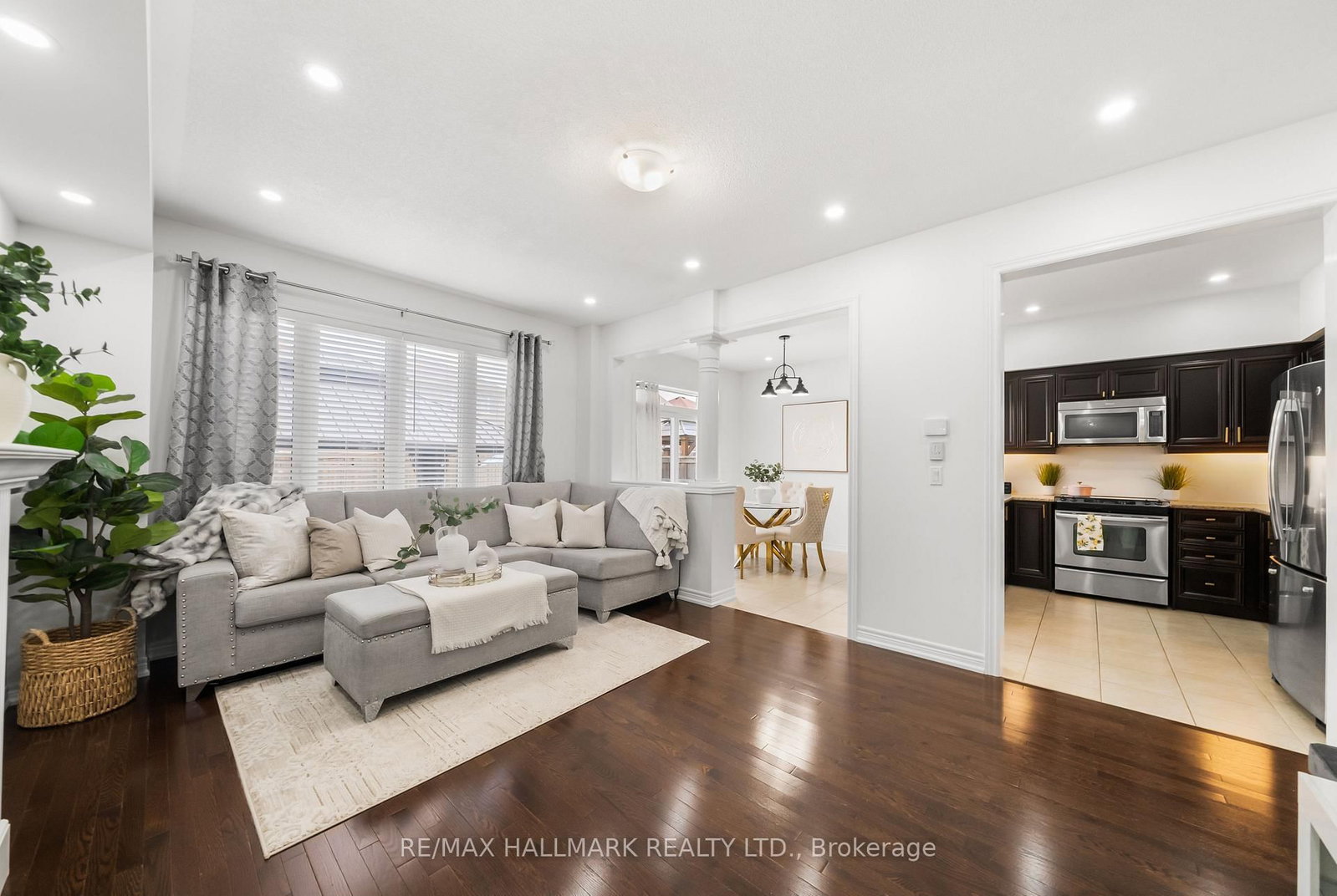 152 Mcdonald Crescent • Clarington, ON photo 5