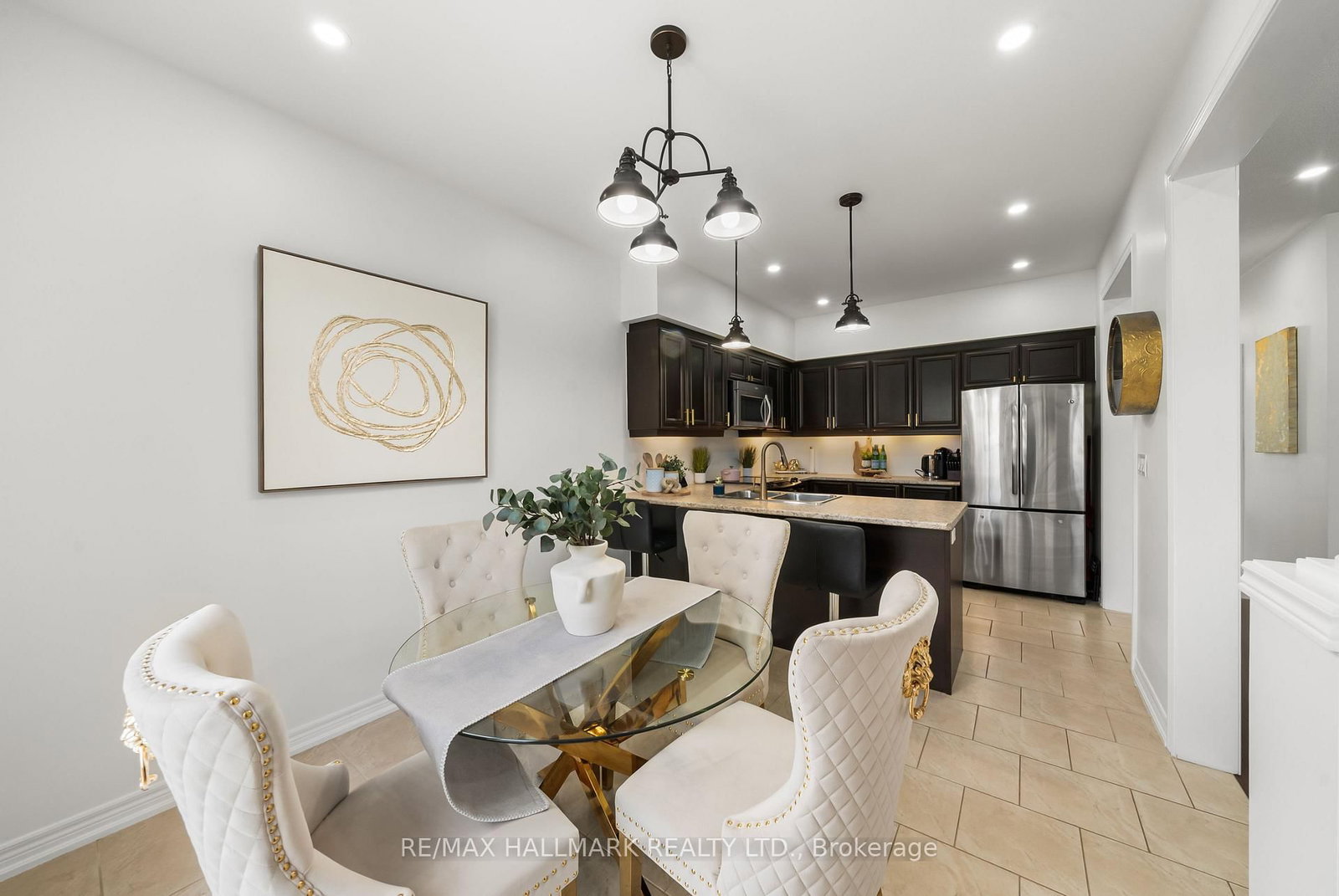 152 Mcdonald Crescent • Clarington, ON photo 9