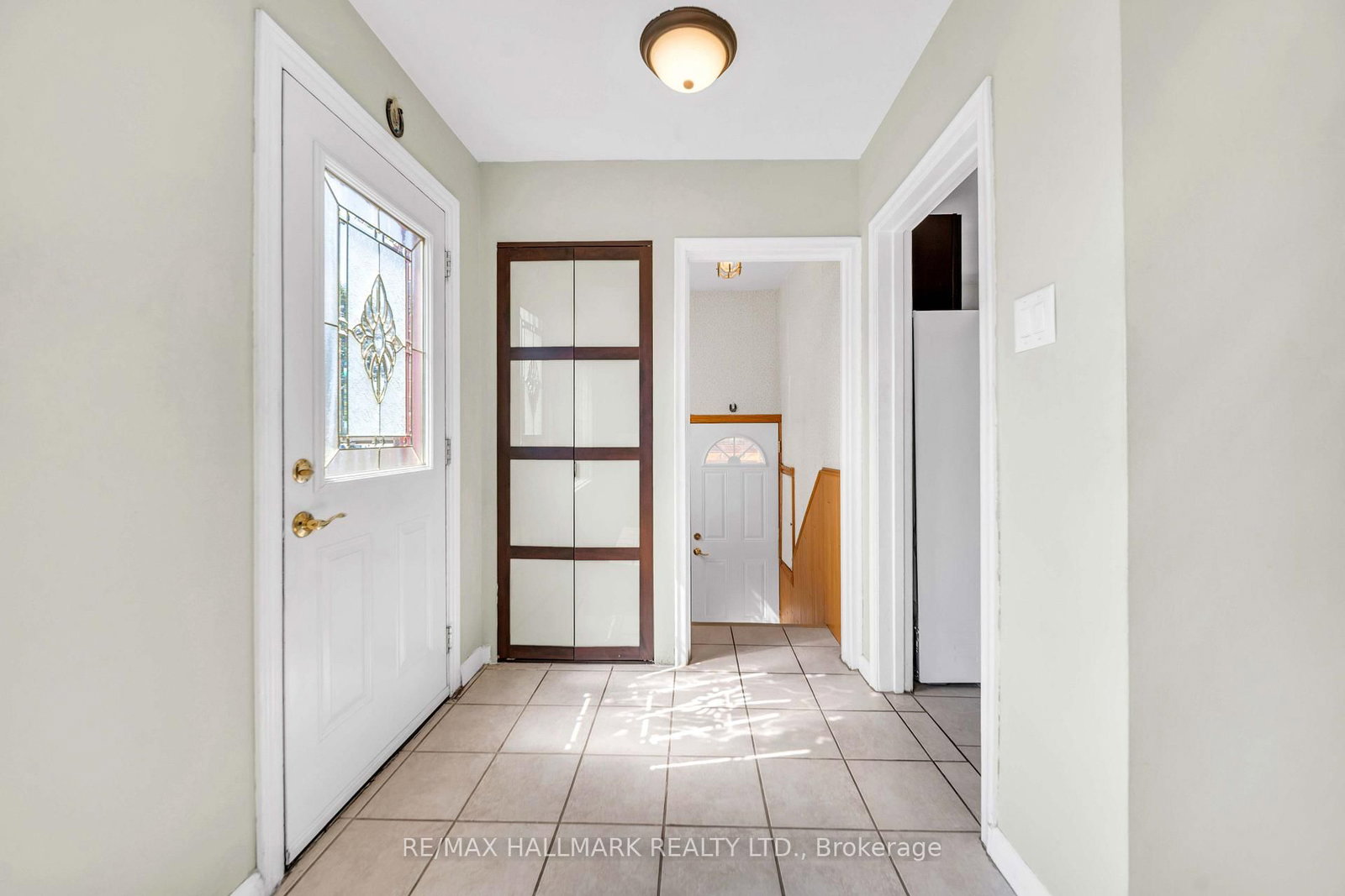 1557 Pharmacy Avenue • Toronto, ON photo 4