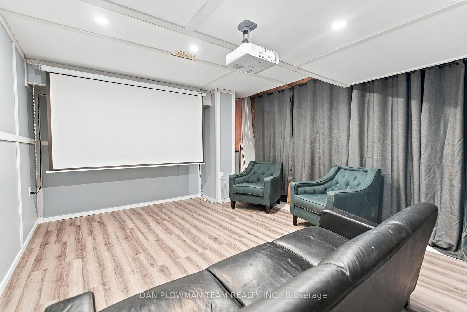 102 Southfield Avenue • Clarington, ON photo 37