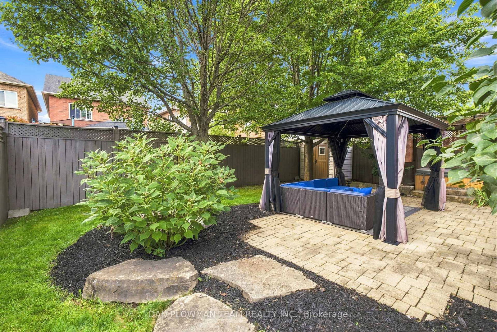 102 Southfield Avenue • Clarington, ON photo 42