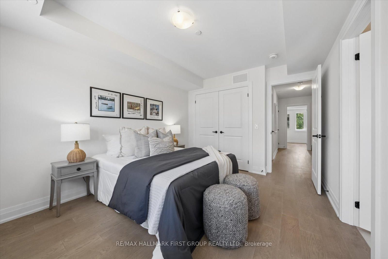 19 Marret Lane • Clarington, ON photo 12