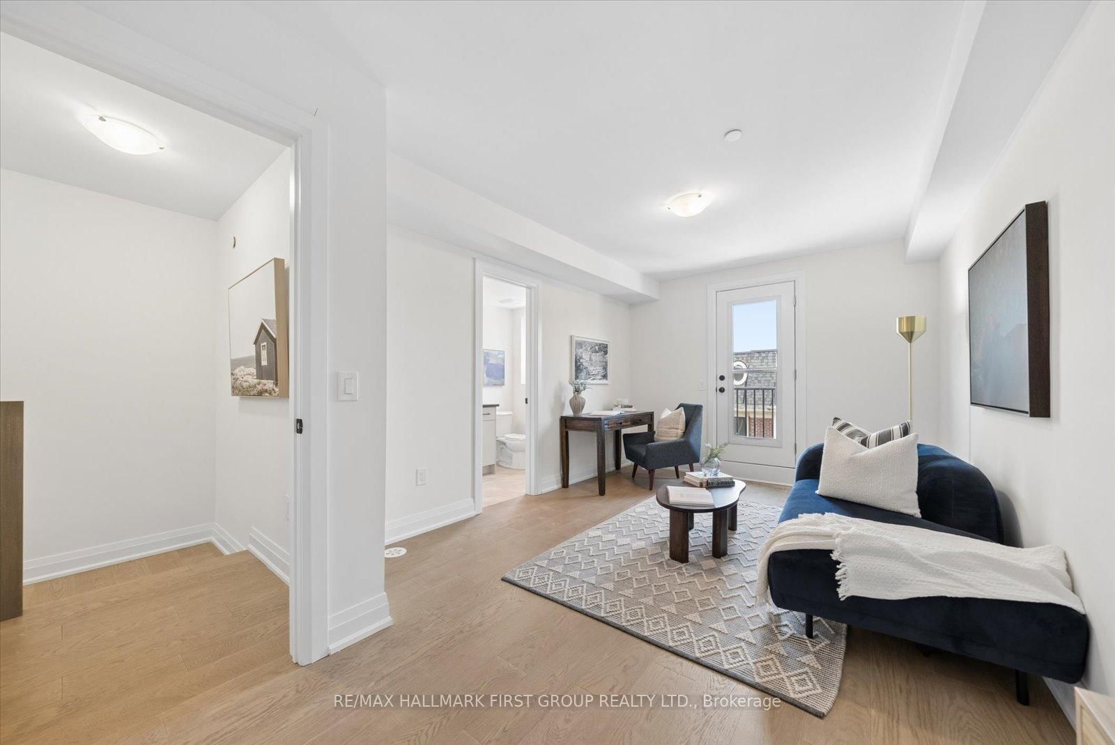 19 Marret Lane • Clarington, ON photo 18