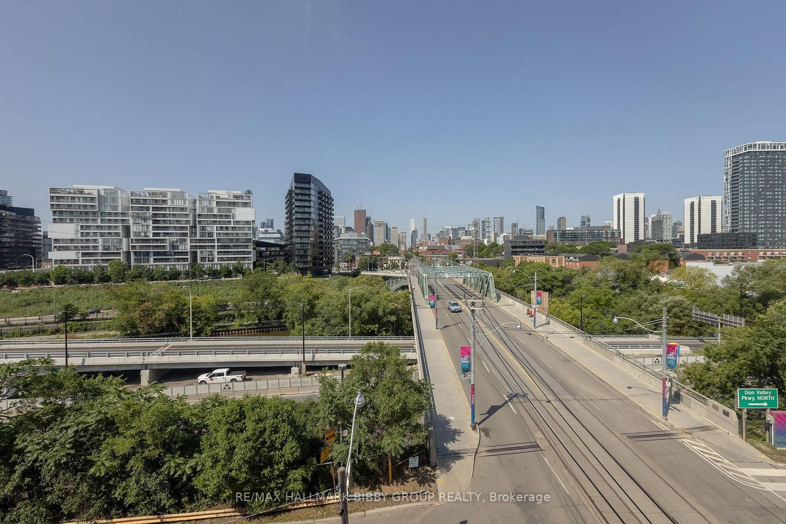 625 Queen Street E • #409 • Toronto, ON photo 24