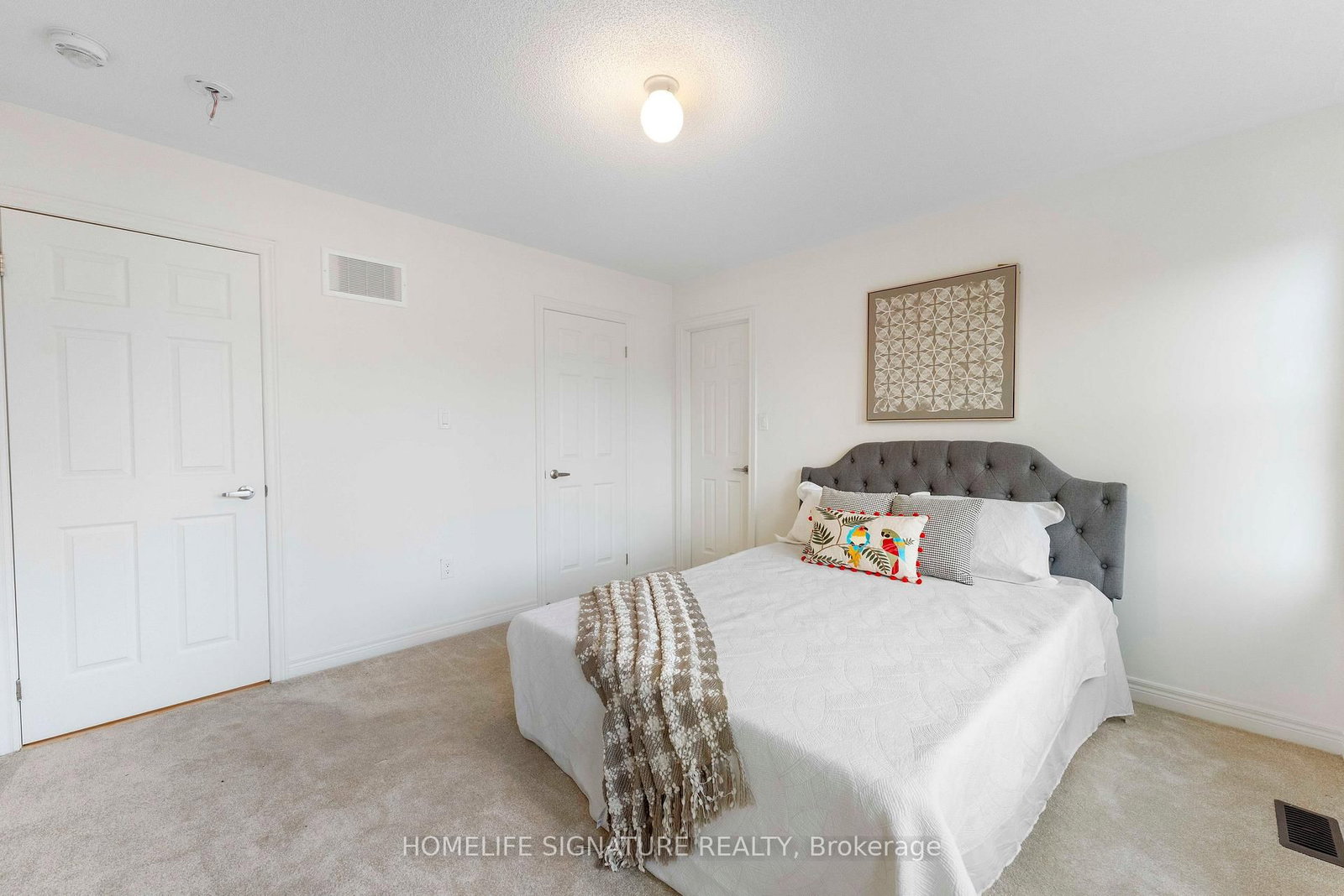 1211 Drinkle Crescent • Oshawa, ON photo 29